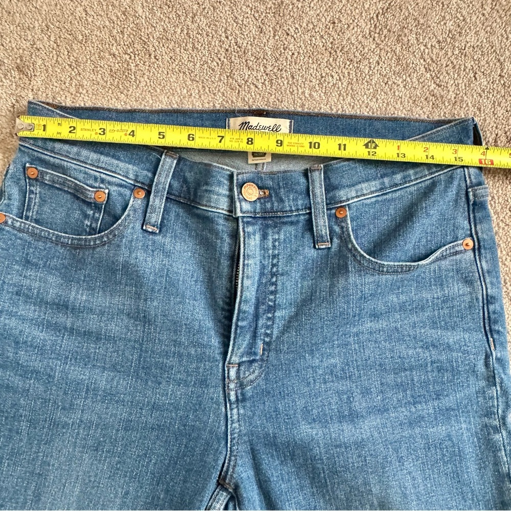 Madewell Mid Rise Kick Out Jean - Picture 12 of 15